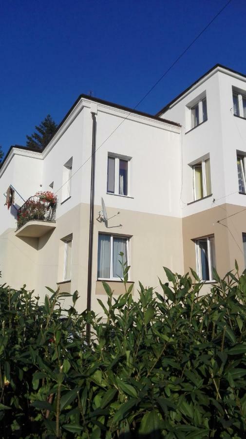 Apartament Blue Krosno Zewnętrze zdjęcie